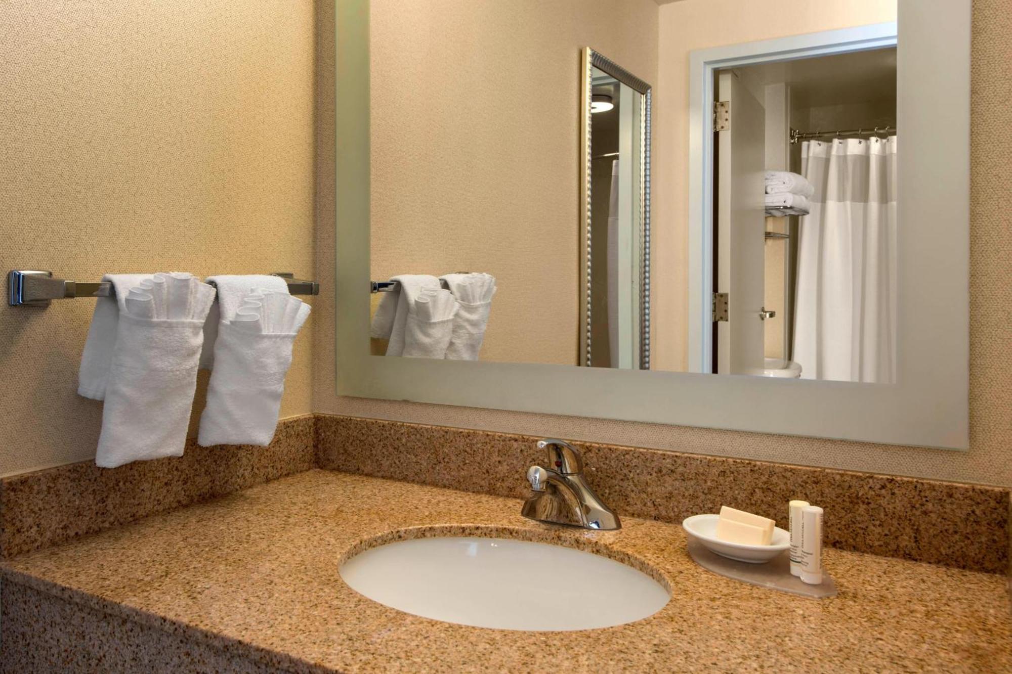 Springhill Suites By Marriott Charlotte Airport Buitenkant foto