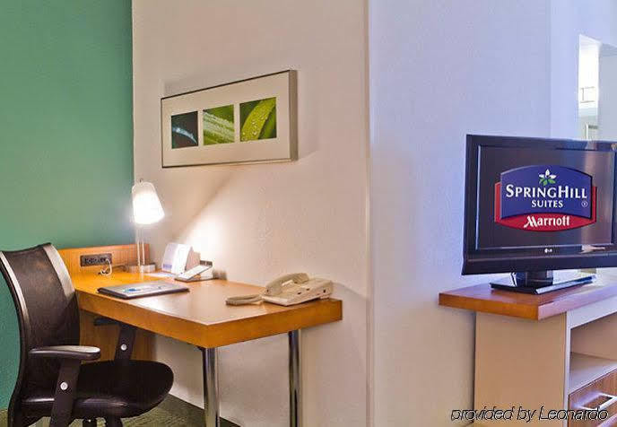 Springhill Suites By Marriott Charlotte Airport Buitenkant foto